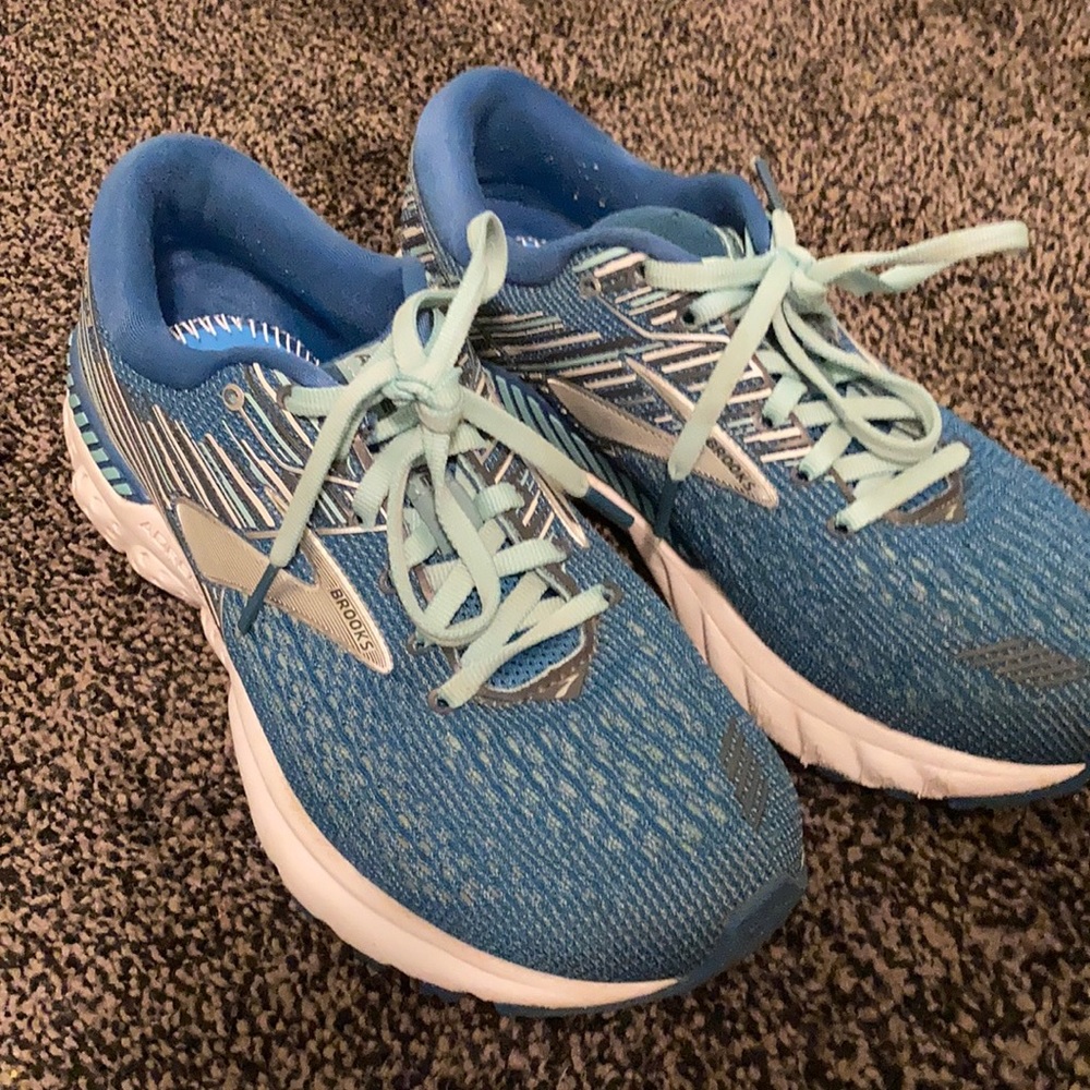 Brooks shoes